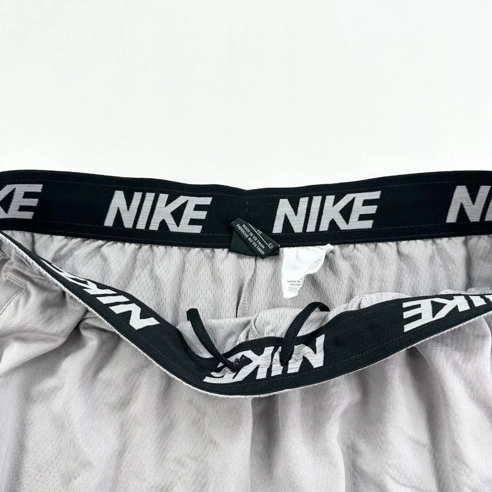 Nike Basketball Shorts Mens XL Grey Dri Fit Lightweight Running Sports Trunks - Picture 5 of 12